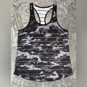 ZYIA Active Tank‎ Top Camo Print Athletic Racerback Sleeveless Gray Size Small